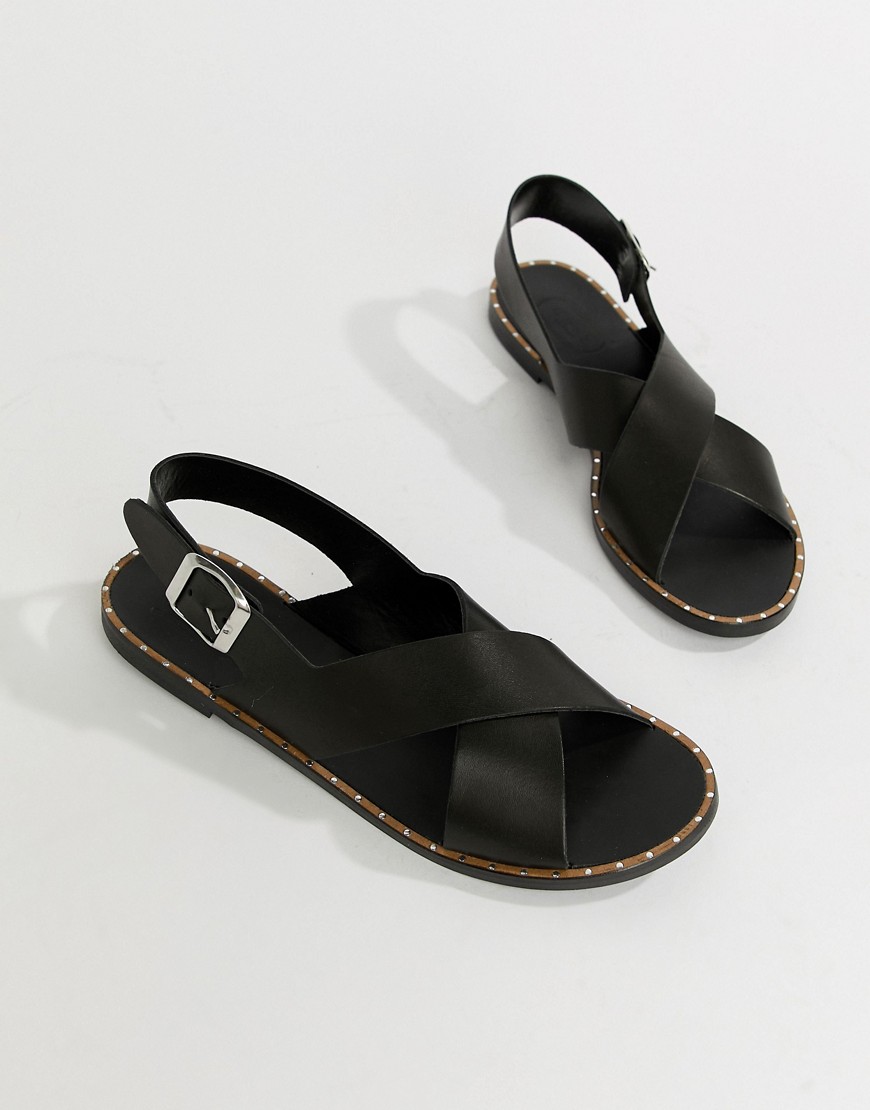 Depp Leather Flat Sandals