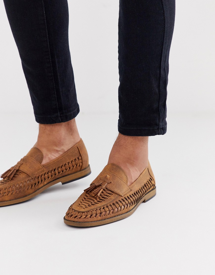 New Look faux leather woven tassel loafer in tan