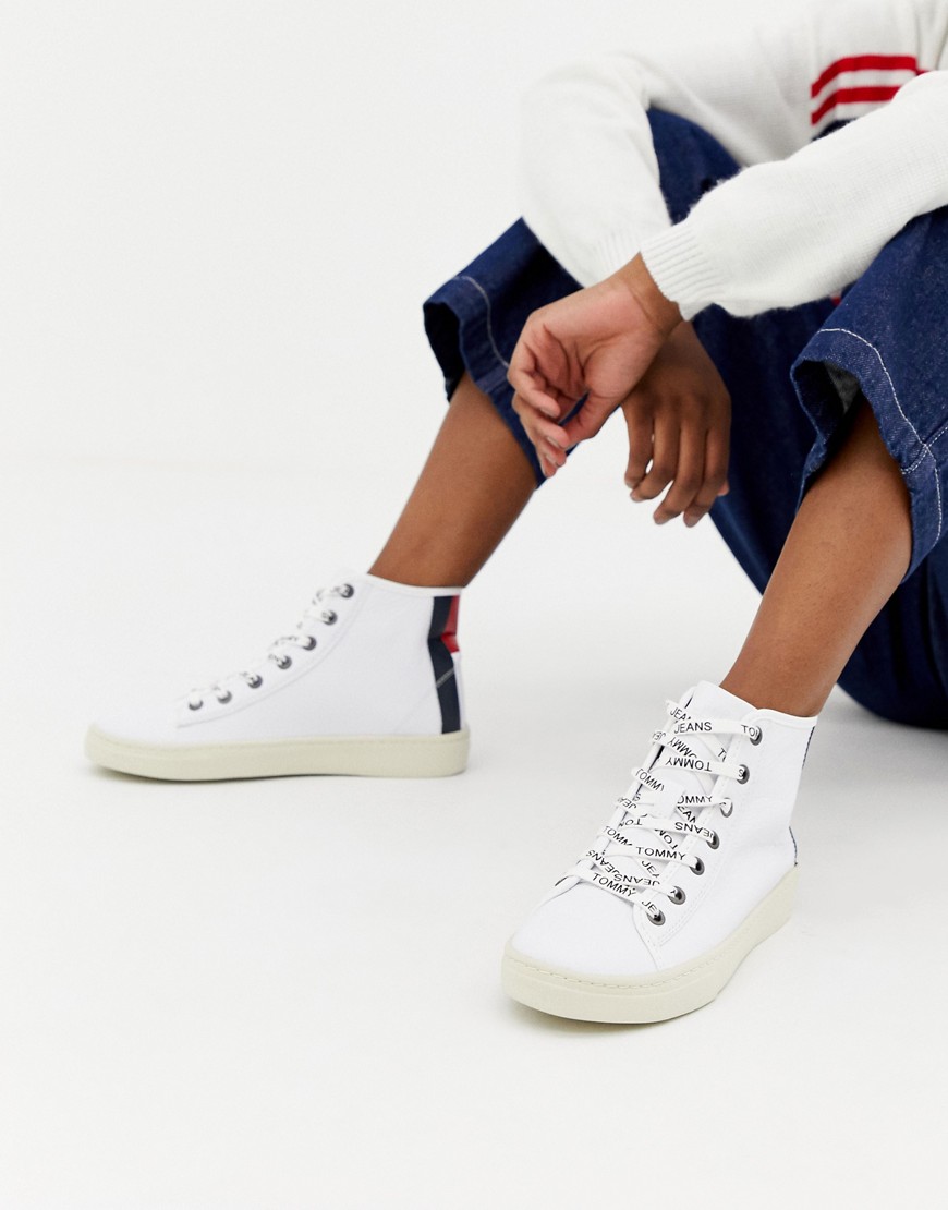 Tommy Jeans Leather Trainer With Flag Heel Detail