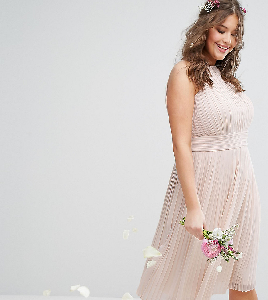 Плиссированное платье миди с вырезом под горло TFNC Plus Wedding 