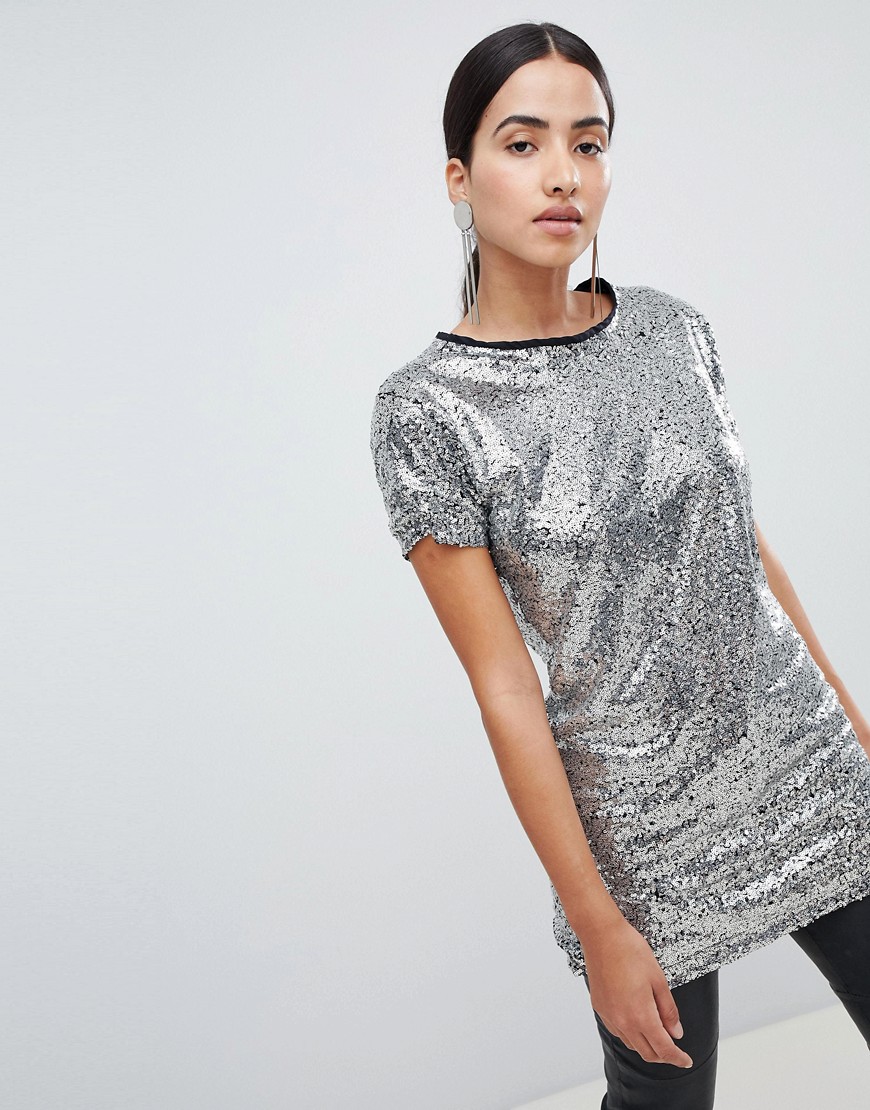 Lasula Sequin Longline T-shirt In Silver-pink