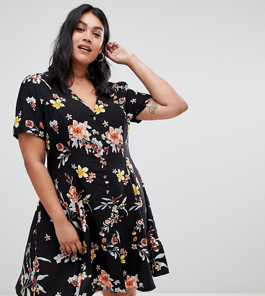 New Look Curve button through floral tea dress in black pattern - Black pattern