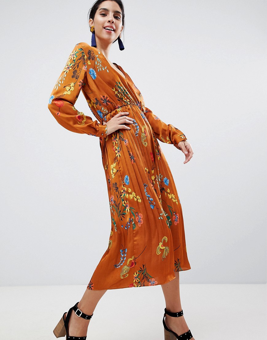 Liquorish Printed Satin Midi Dress With Pleated Skirt - Tan