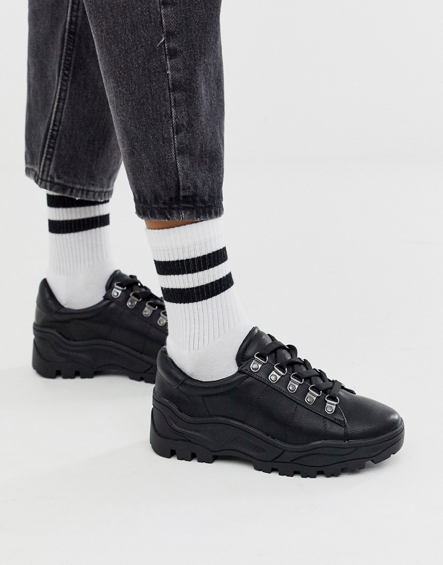 New Look cleated chunky trainers in black