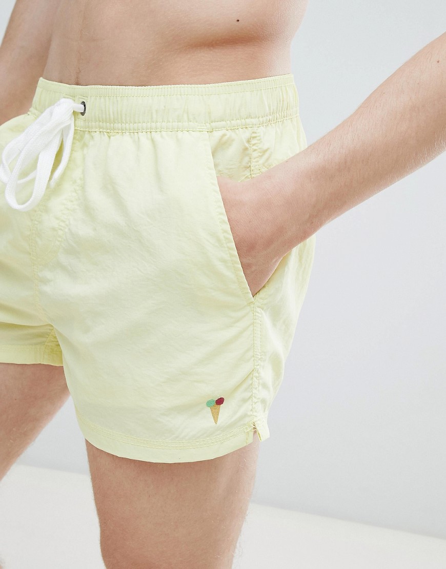 Pull&Bear Swim Shorts In Yellow With Embroidery - Yellow