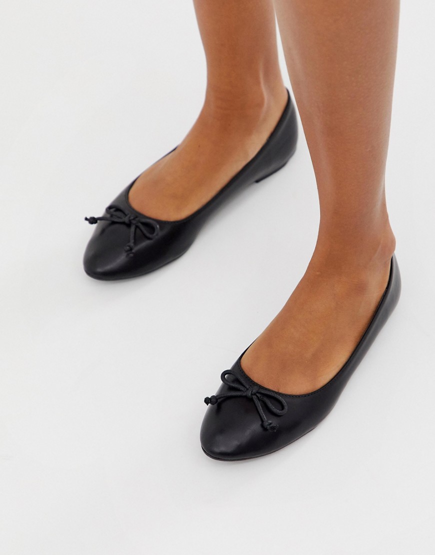 Truffle Collection easy ballet flats