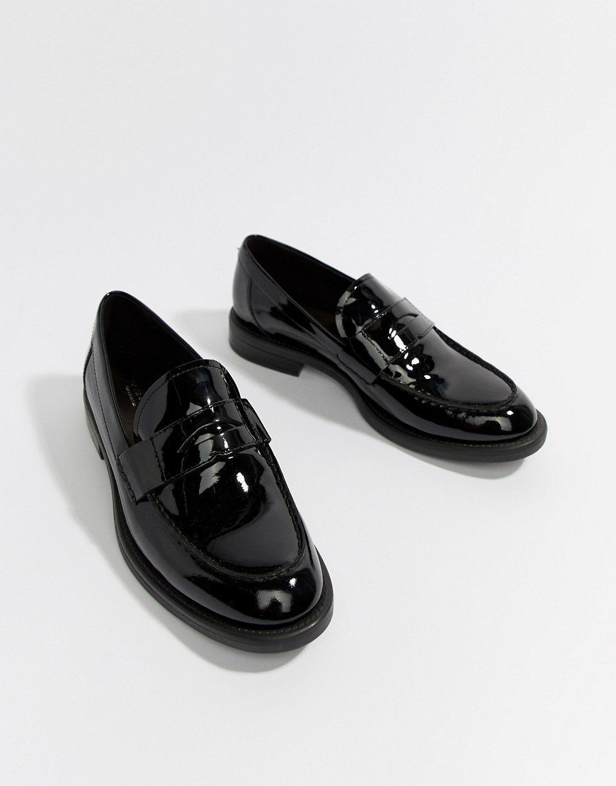 Vagabond Amina Patent Leather Loafer - Black