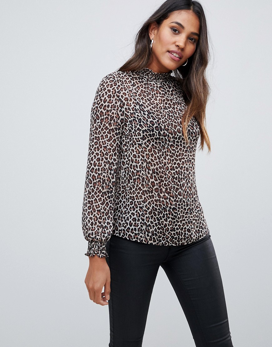 Oasis blouse in leopard print