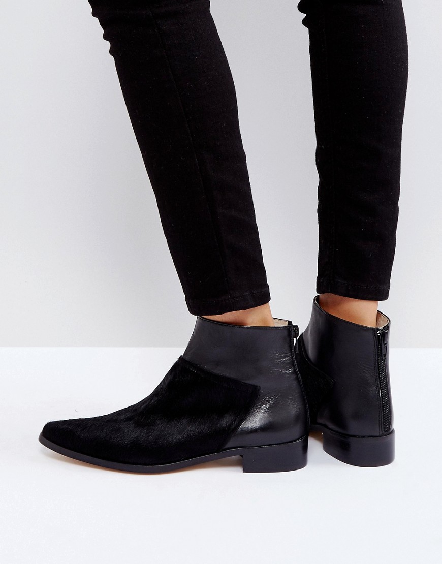 Intentionally Blank Dallas Black Leather Flat Ankle Boots - Black