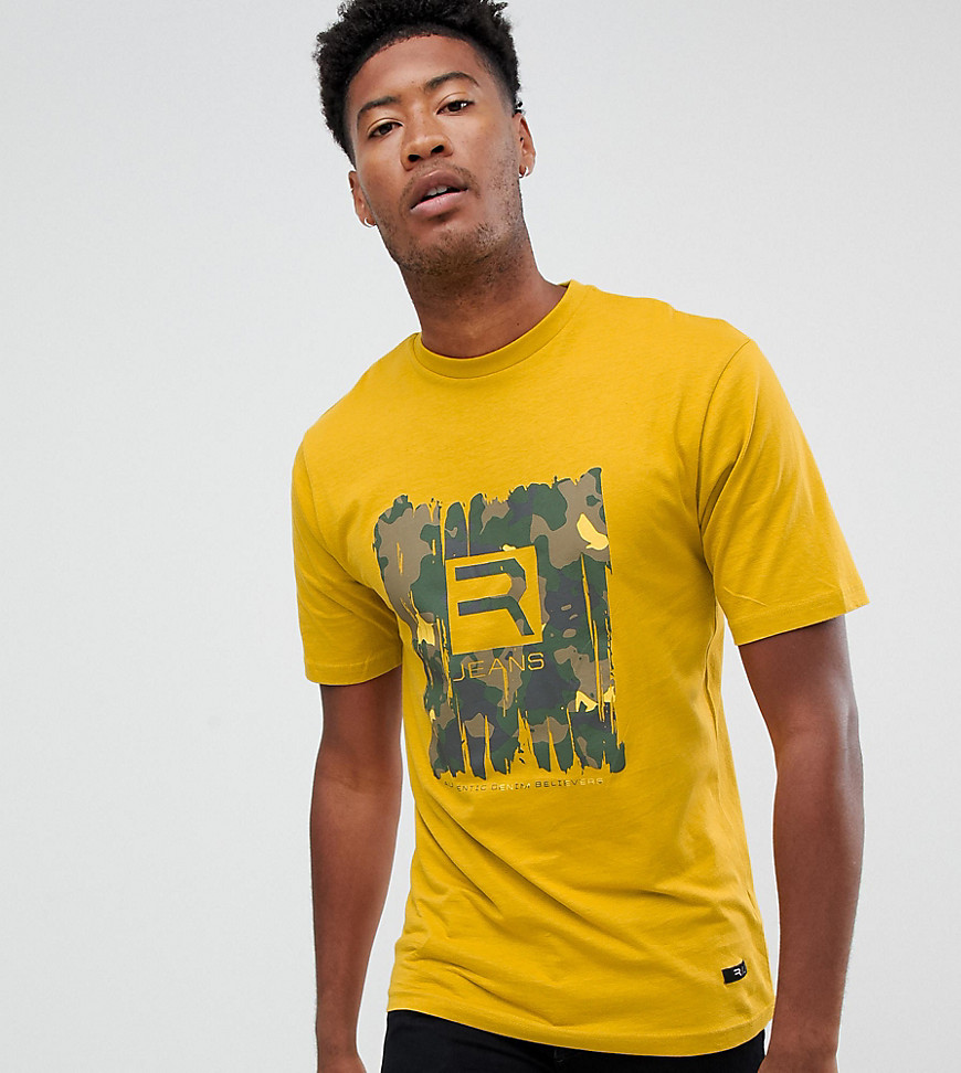 Replika Tall t-shirt in yellow with printed logo