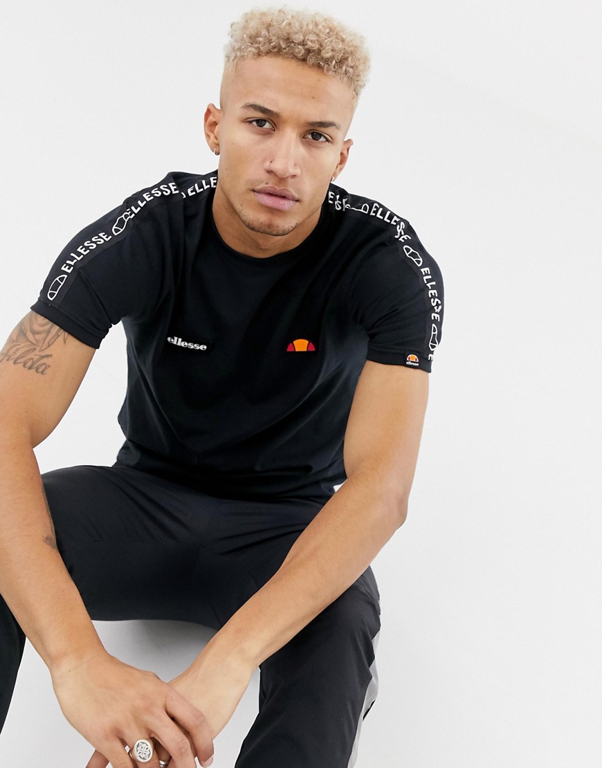 ellesse Fede T-Shirt With Logo Sleeve Taping In Black