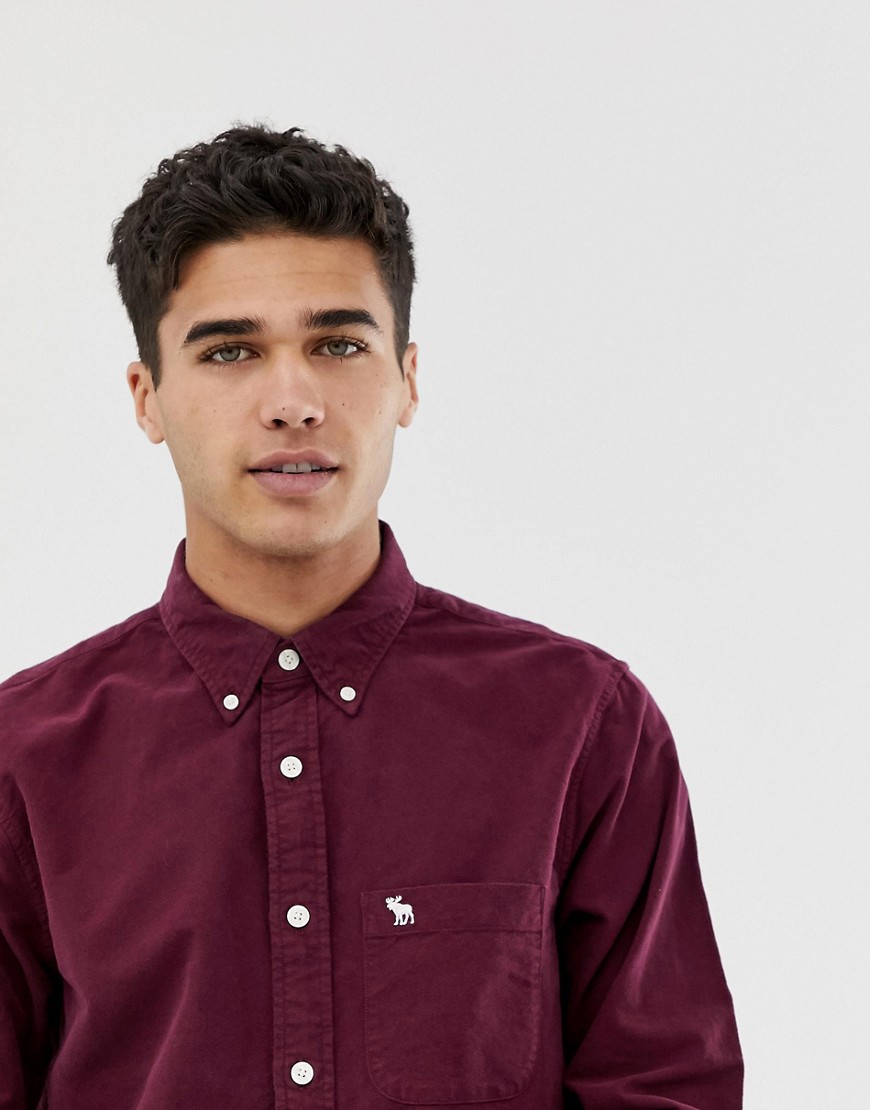Abercrombie & Fitch slim fit icon logo oxford shirt in burgundy