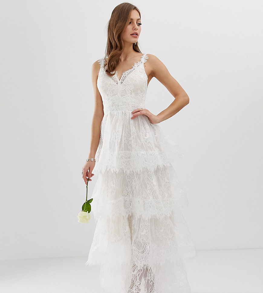 Bronx & Banco exclusive Antoinette bridal gown