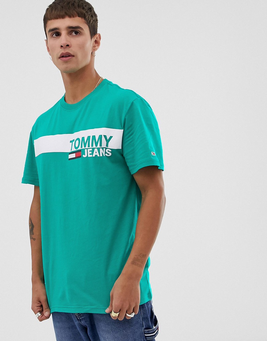 Tommy Jeans essential t-shirt with chest box logo in green