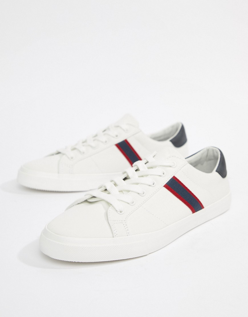 Pull&Bear Canvas Trainer With Side Stripe In White - White