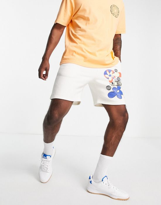 https://images.asos-media.com/products/2-minds-printed-jersey-shorts-in-white/203027073-4?$n_550w$&wid=550&fit=constrain