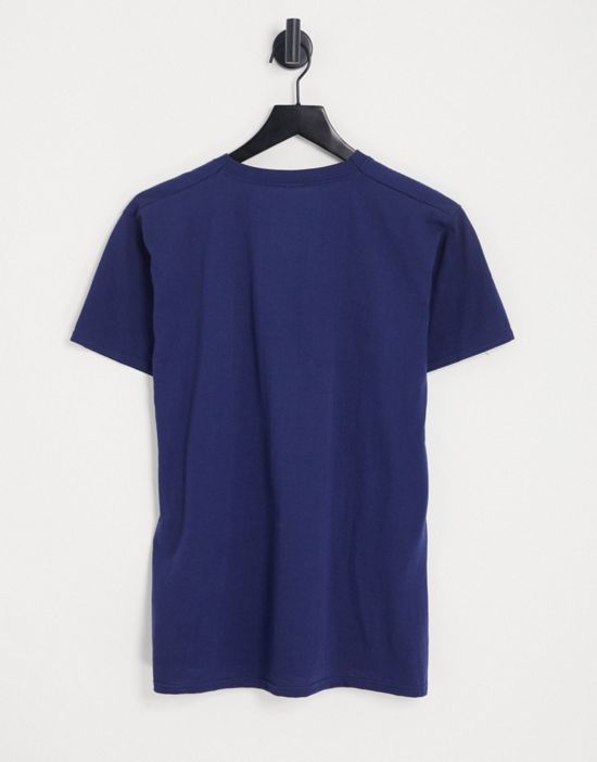https://images.asos-media.com/products/2-minds-printed-t-shirt-in-blue/203185183-2?$n_550w$&wid=550&fit=constrain