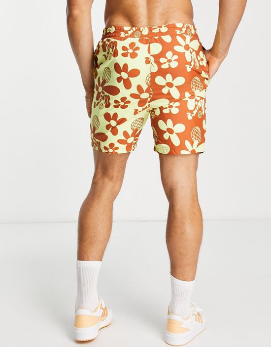 https://images.asos-media.com/products/2-minds-spliced-printed-beach-shorts-in-orange/203027066-2?$n_550w$&wid=550&fit=constrain