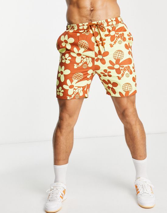 https://images.asos-media.com/products/2-minds-spliced-printed-beach-shorts-in-orange/203027066-4?$n_550w$&wid=550&fit=constrain