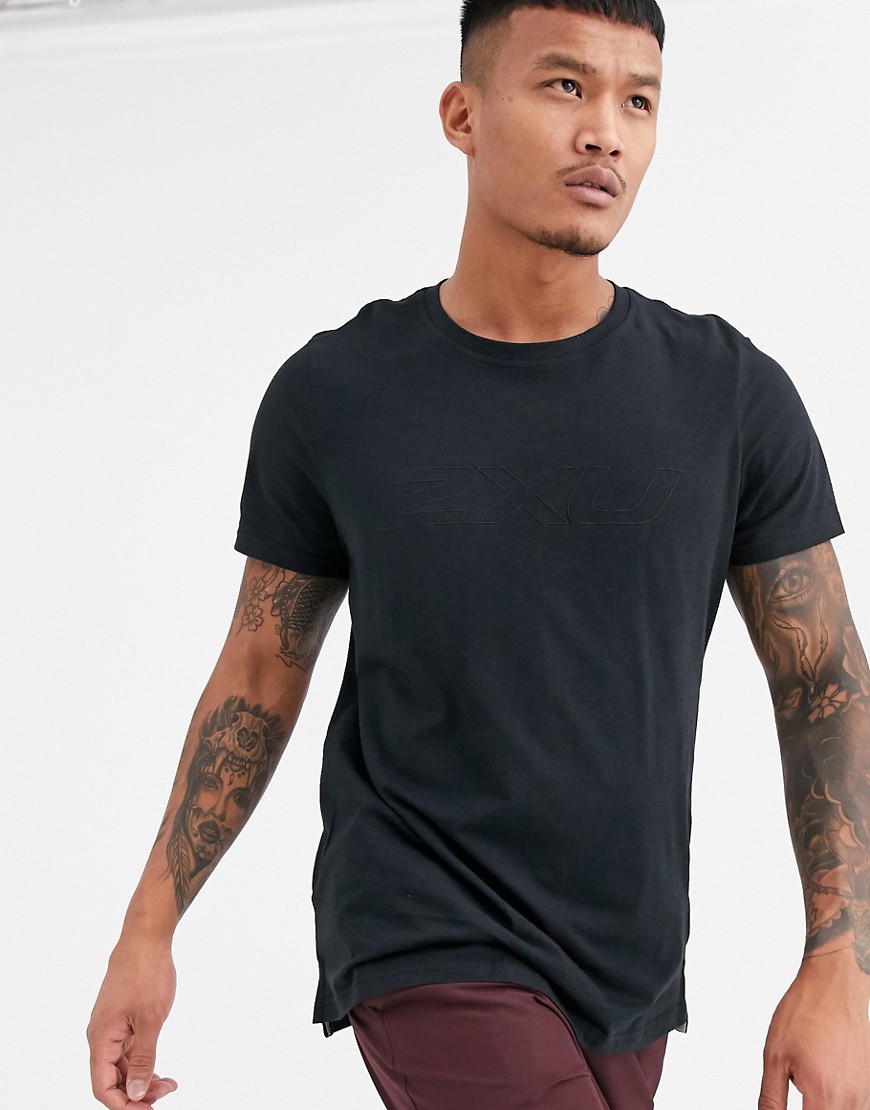 2XU - Urban - T-shirt met korte mouwen en logo in zwart