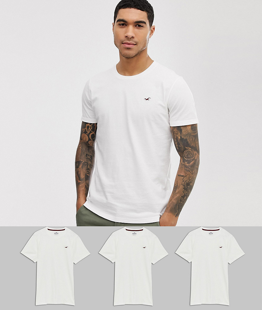 3 = pak, hvid t-shirt med rund hals og seagull-logo fra Hollister-Multifarvet