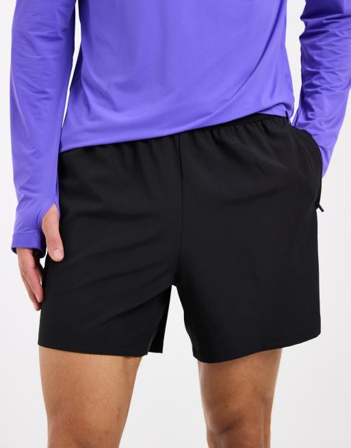 4505 13cm training shorts with towel loop and zip pockets in black, 4 of 5