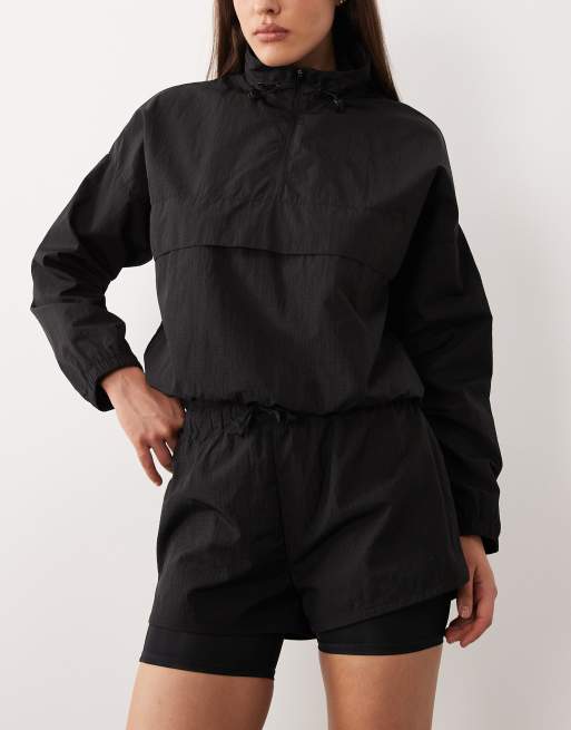 4505 – 2-in-1-Laufshorts aus Ripstop in Schwarz mit Reißverschlusstaschen, 3 von 5
