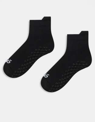 4505 2 Pack Pilates Grip Ankle Socks In Black