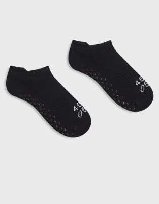 4505 2 Pack Pilates Grip Ankle Socks In Black