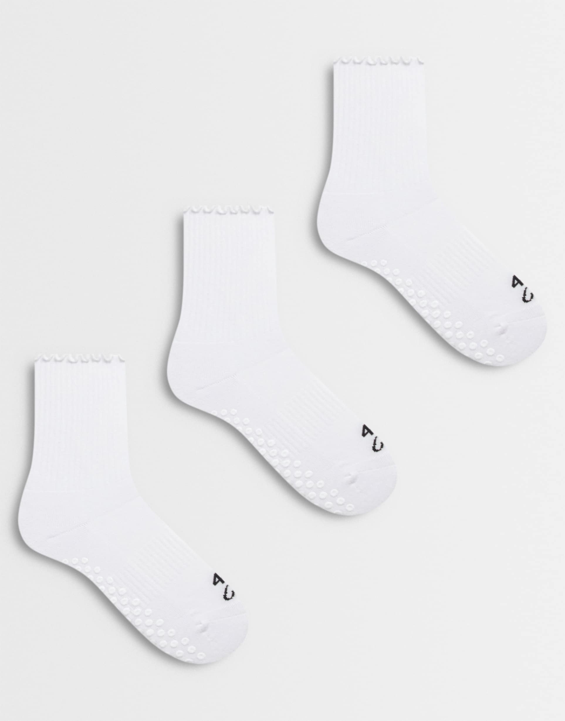 4505 3 pack non-slip grip lettuce edge pilates crew socks in white