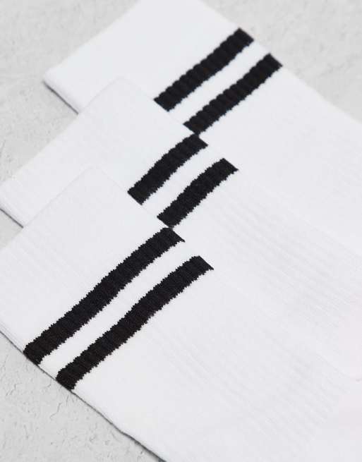 4505 – 3er-Pack schnell trocknende Crew-Socken in Weiß mit 2 Streifen in Schwarz , 2 von 3