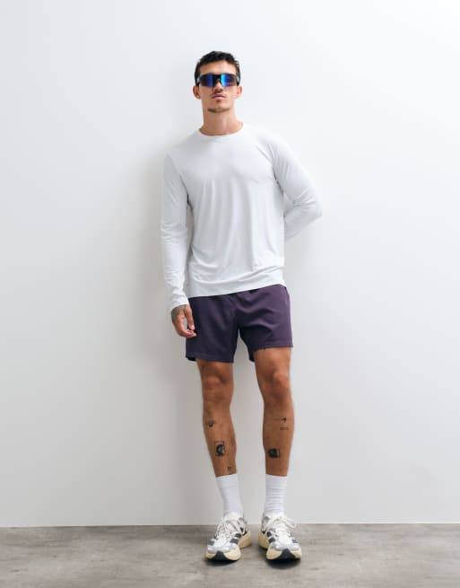 4505 5" running short with elastic waist and zip phone pocket in purple, 5 of 5