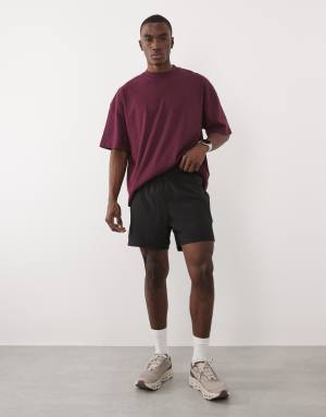 4505 5"" running short with elastic waist band and phone pocket in black