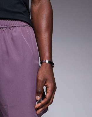 4505 7 Inch Wide Leg Quick Dry Graphic Training Shorts With Towel Loop And Zip Pockets In Purple
