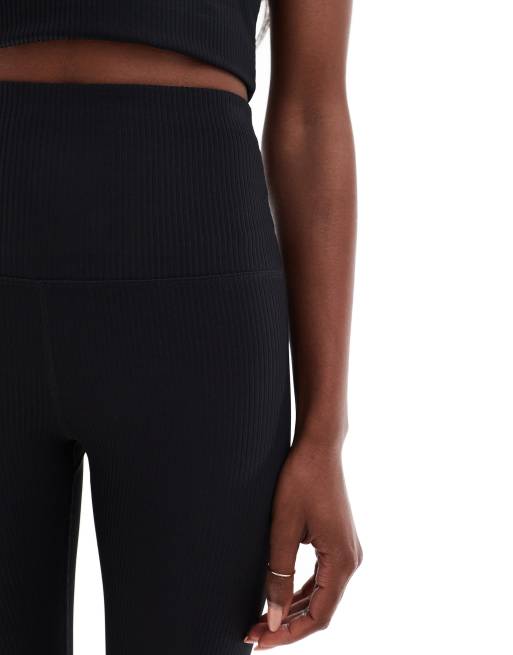 4505 – Active – Czarne prążkowane legginsy sportowe z wysokim stanem , 3 z 5