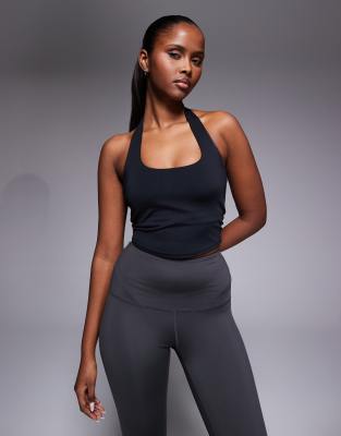 4505 Active Halter Neck Performance Tank Top With Inner Bra In Black