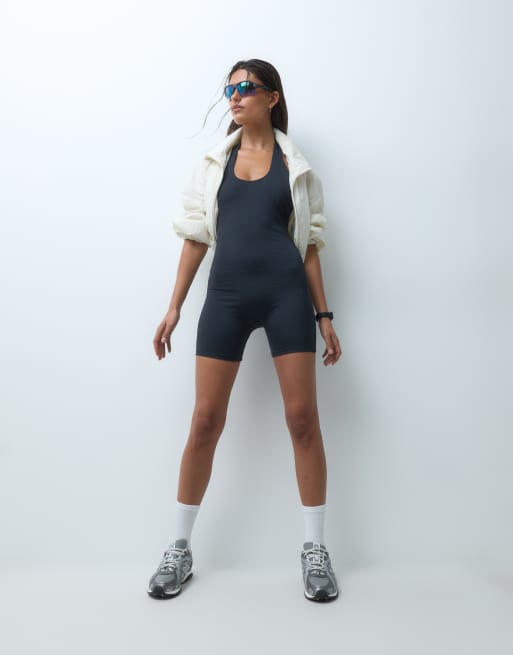 4505 active halter neck romper with inner bra and removable padding in black, 5 of 5