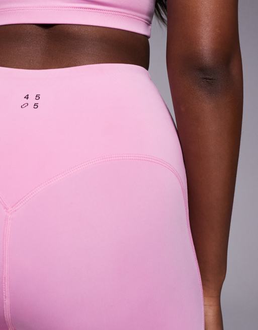 4505 Active – Jasnoróżowe krótkie legginsy modelujące o długości 13 cali, 2 z 5