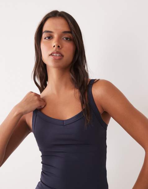 4505 active medium support running tank top with inner bra and adjustable straps in navy - view 1