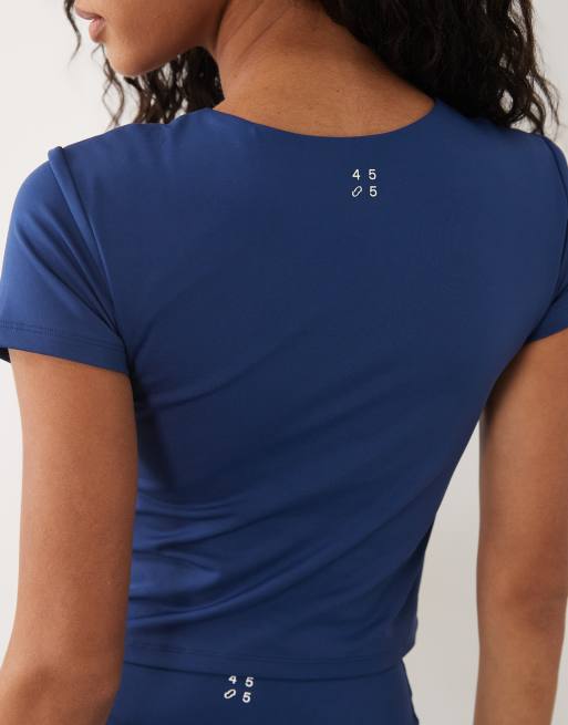 4505 active scoop neck baby tee with inner bra and removable padding in true blue, 3 of 4