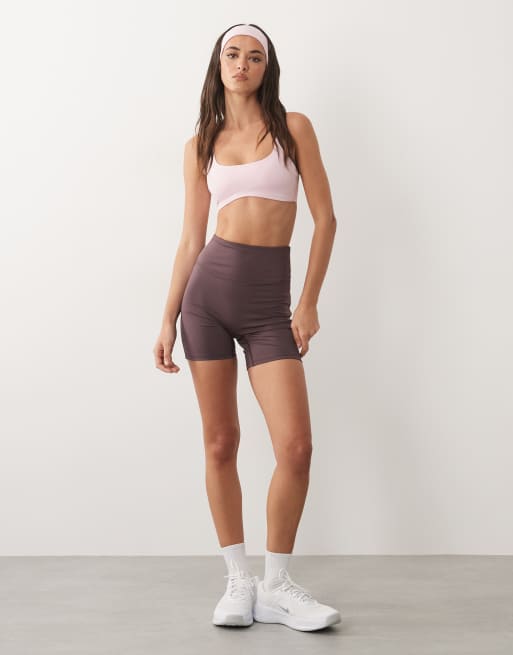 4505 active scoop neck light support sports bra with adjustable straps in pastel pink, 2 of 4