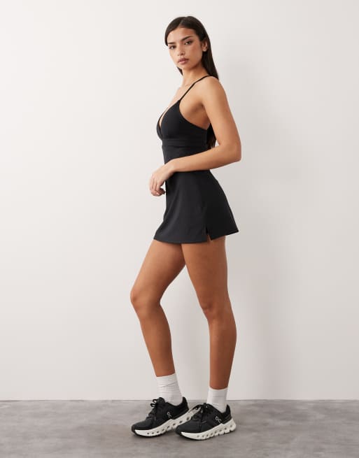 4505 - Active - Sort tenniskjole med undershorts og justerbare stropper, 3 af 4