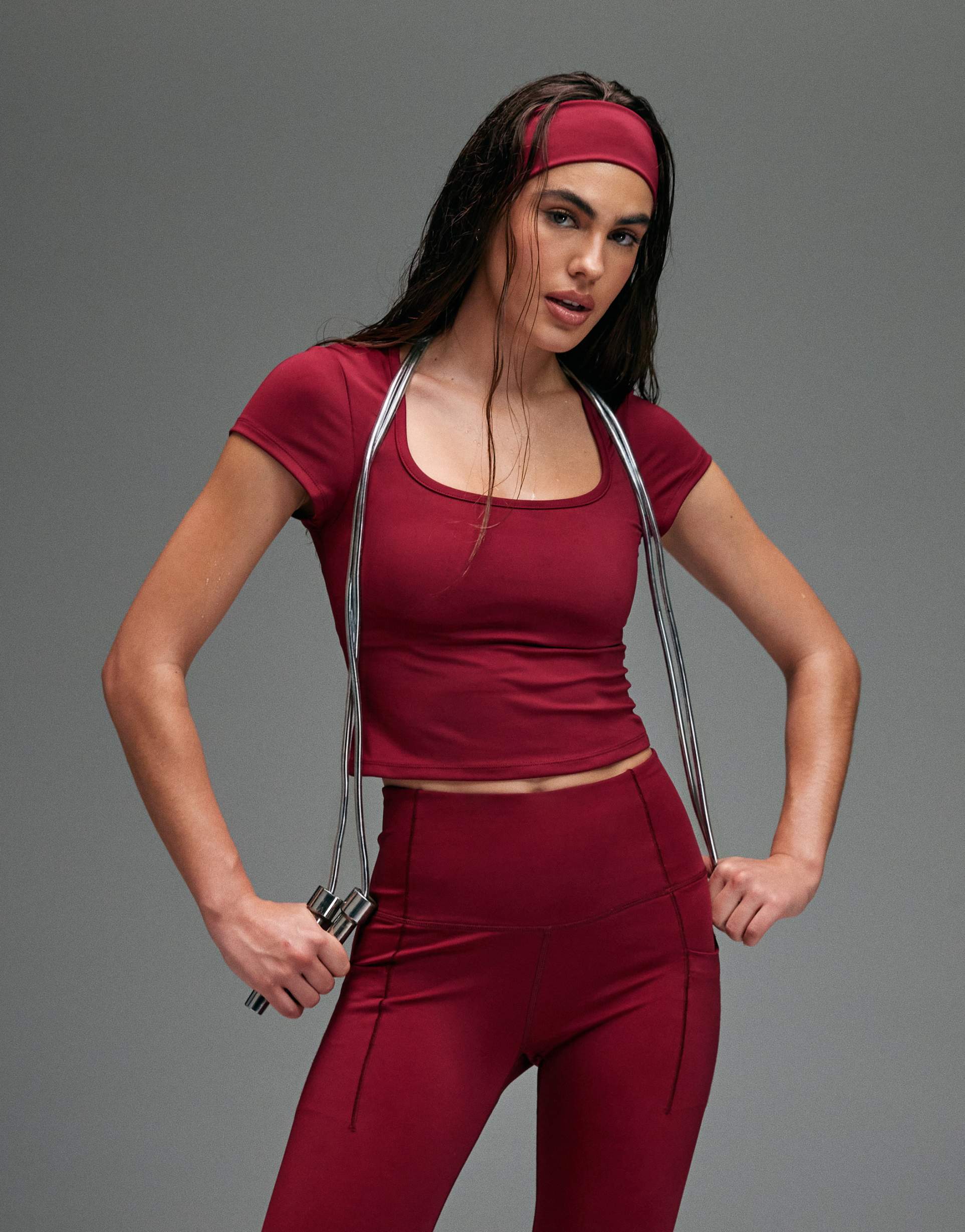 4505 active square cap sleeve top in cherry red
