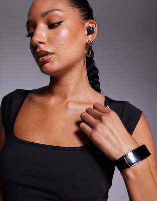 Shop 4505 Active Square Neck Cap Sleeve Top In Black