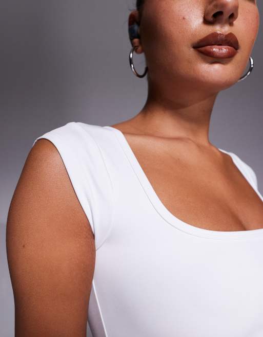 andequal docking hem tops／ white docking hem tops – andequal