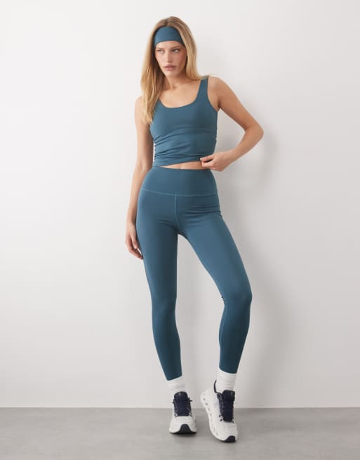 4505 active square neck singlet with inner bra in ocean bluet, 3 of 4