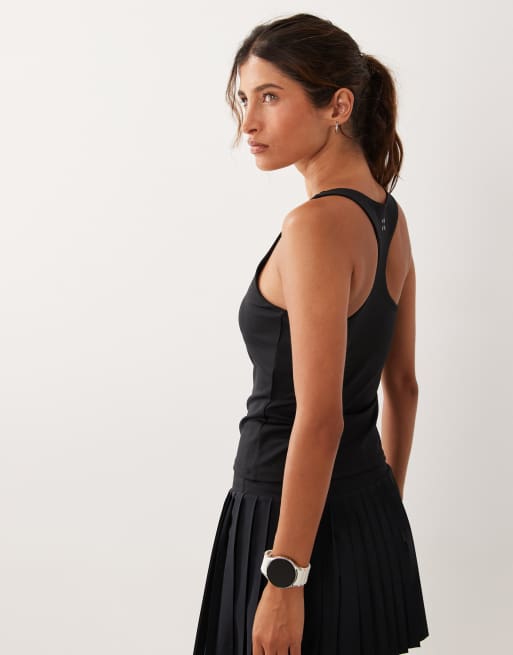 4505 active V-neck racer back tank top with inner bra in black, 4 of 4