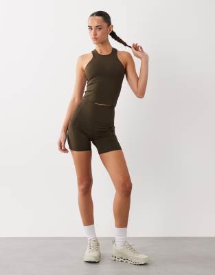 4505 Active Waist Snatching High Rise 5"" Legging Short In Brown