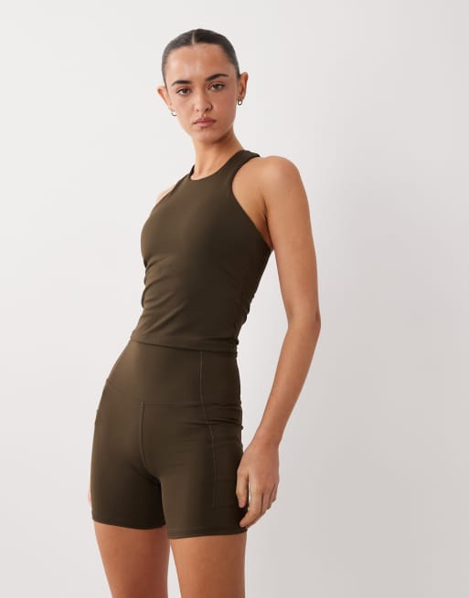 4505 active waist snatching high rise 5"" legging short in coffee, 2 of 5