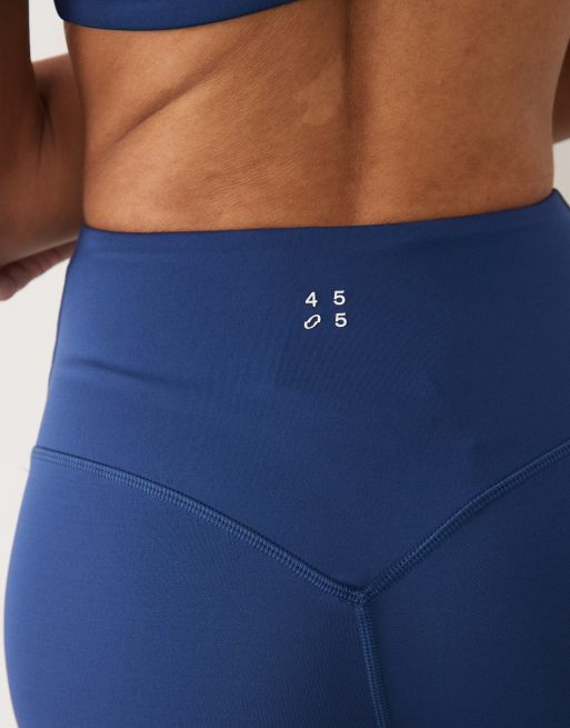 4505 aktywne legging shorts z wysokim stanem 5" w kolorze true blue, 5 z 5